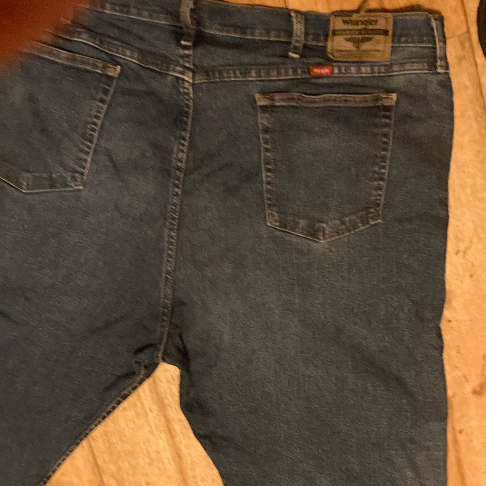 Wrangler Blue Relaxed Jeans
